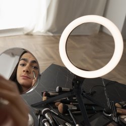 M046A (Aleja2) N020 LAMPA DO SELFIE LED PIERŚCIENIOWA RING MAKIJAŻ STATYW DO ZDJĘĆ TRIPOD USB -E220