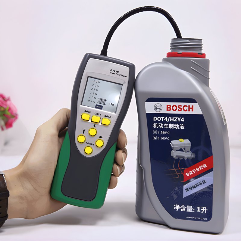 M028B TESTER PŁYNU HAMULCOWEGO CYFROWY LCD DOT 3 4 5 MIERNIK  Z SONDĄ UNIWERSALNY -E831